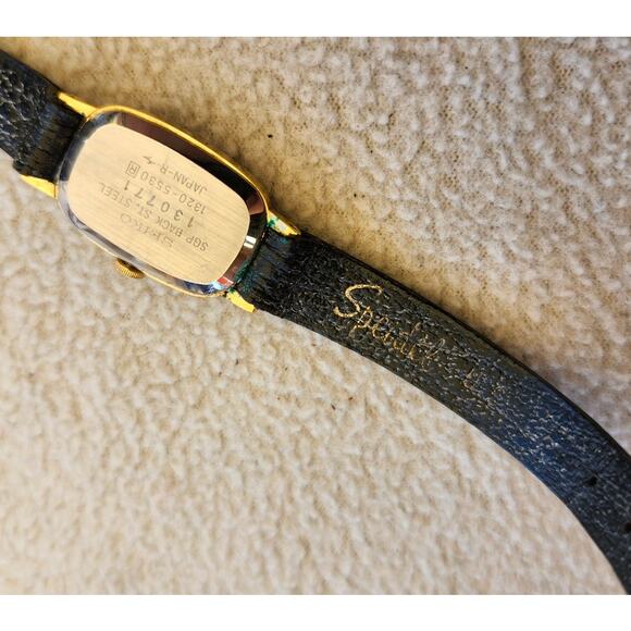 Lot 8 Vintage Jewelry Lot Ring Broochs Seiko Watch Turtle Aztec Charm - Picture 13 of 16